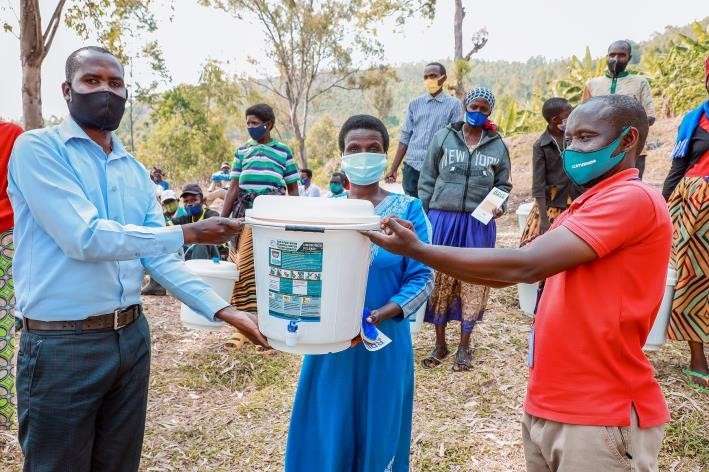 Sauberes Kochen und Wasser in Ruanda KK Ruanda Bildrechte RDIS 2